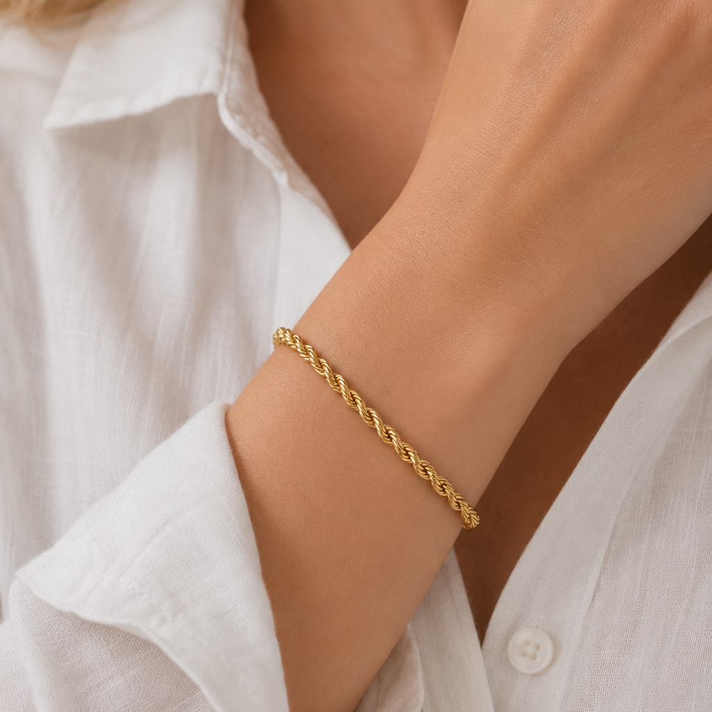 Alina Luxe Chain Bracelet