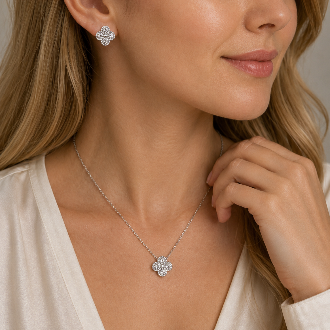 Clara Clover Jewelry Set