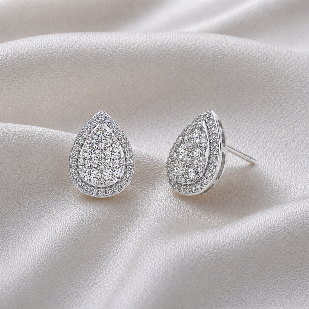 Liliana Amour Stud Earrings