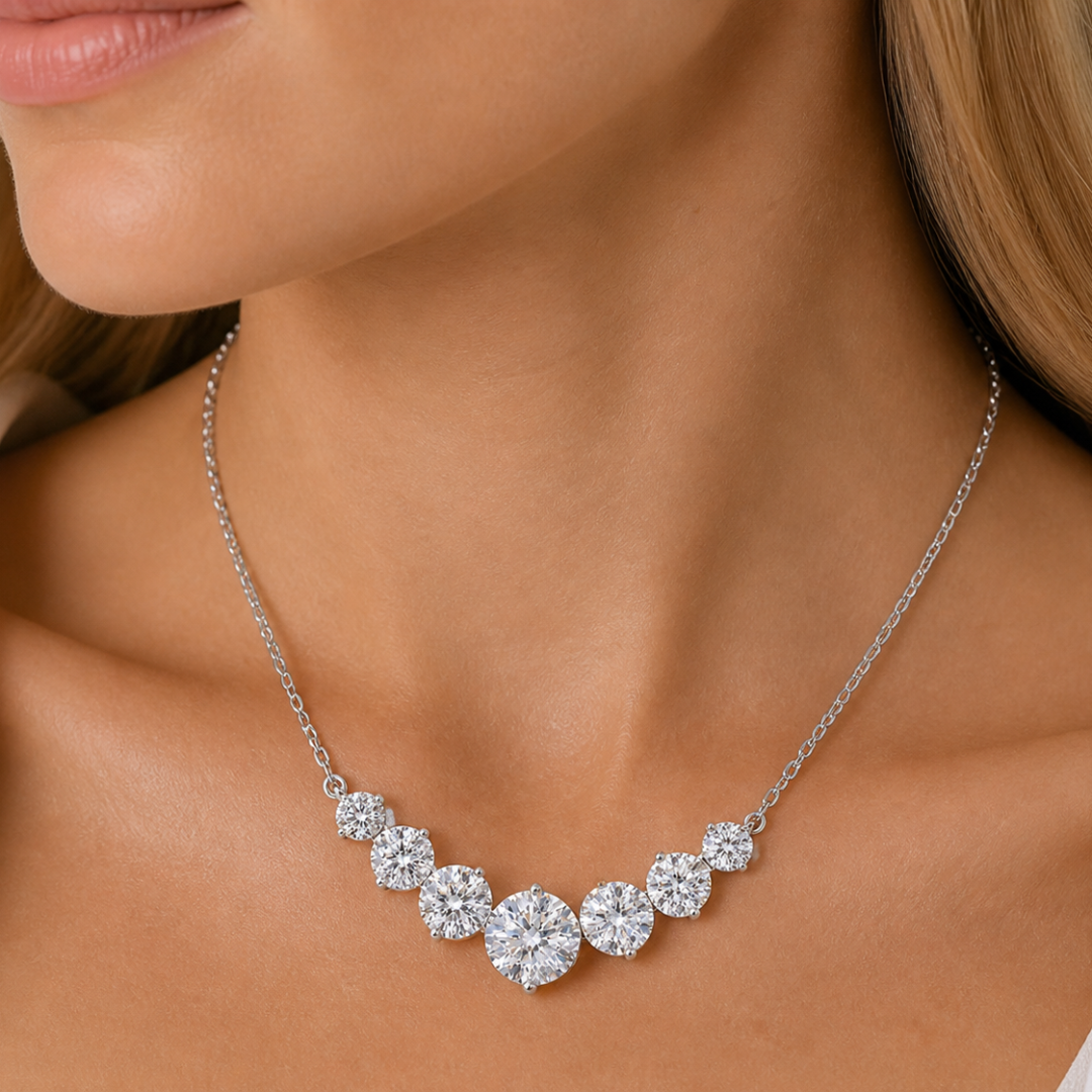 Olivia Luxe Pendant Necklace