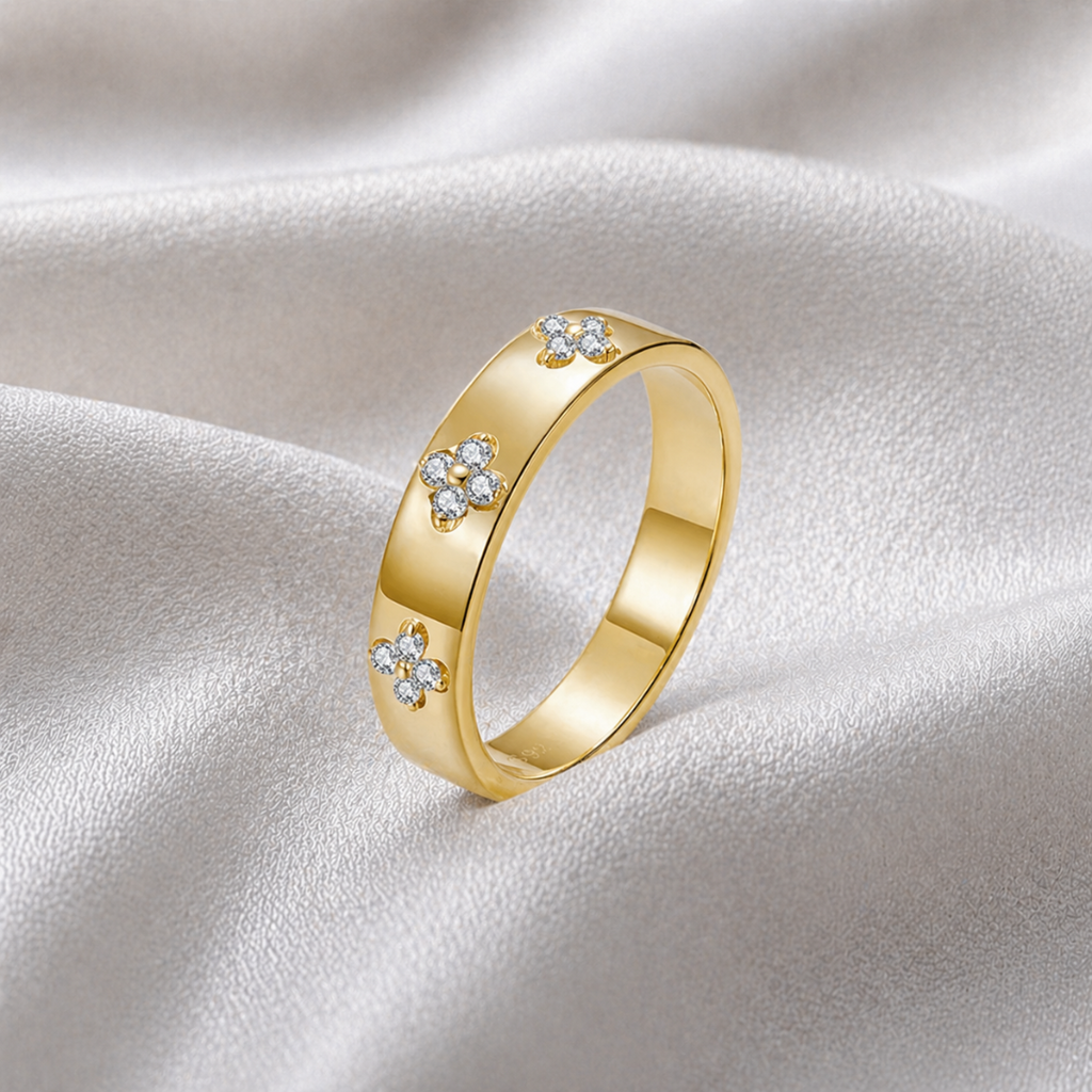 Rebecca Clover Royale Ring